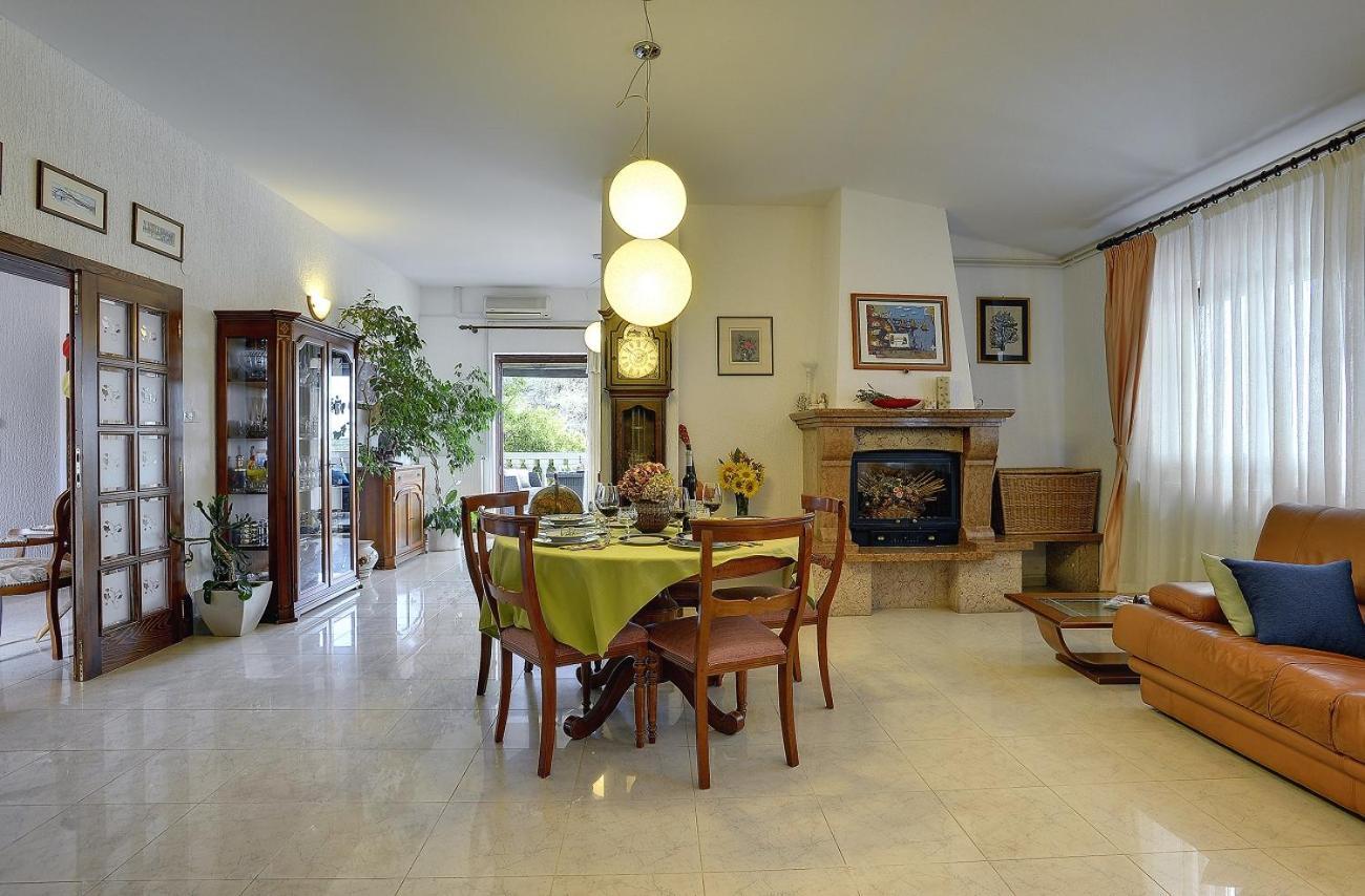 Villa Mima 班约勒 外观 照片